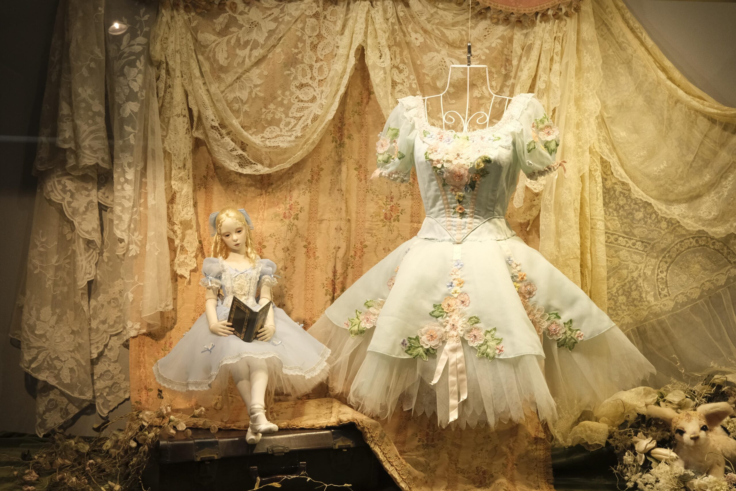 バレエ衣裳 バレエ衣裳展 | 萌木の村