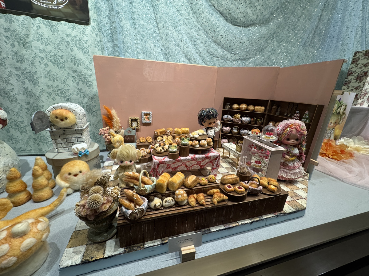 STUDIO A.CRAFT きしあやこ個展『Sweet Dream Village 〜不思議な怪獣
