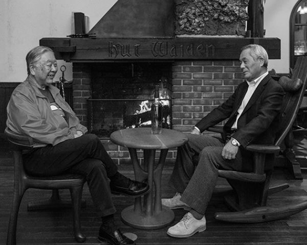 サントリースピリッツ株式会社 名誉チーフブレンダー 輿水 精一萌木の村株式会社 代表取締役社長 舩木 上次