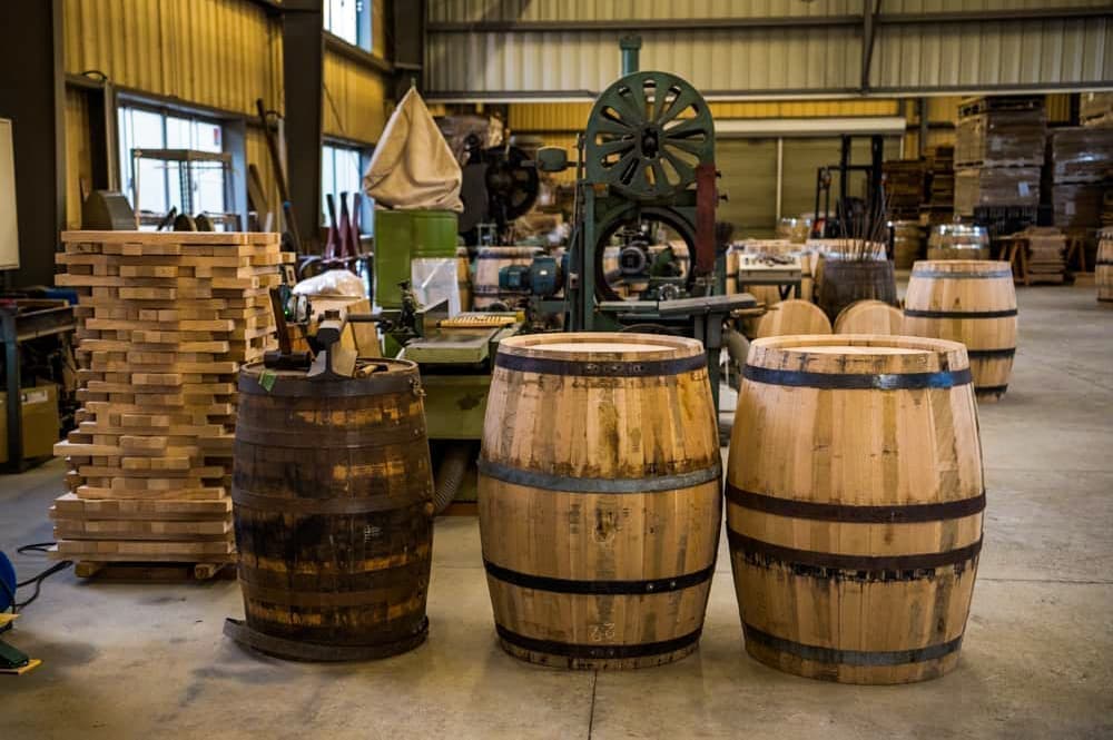 ベンチャーウイスキー秩父蒸溜所樽工場