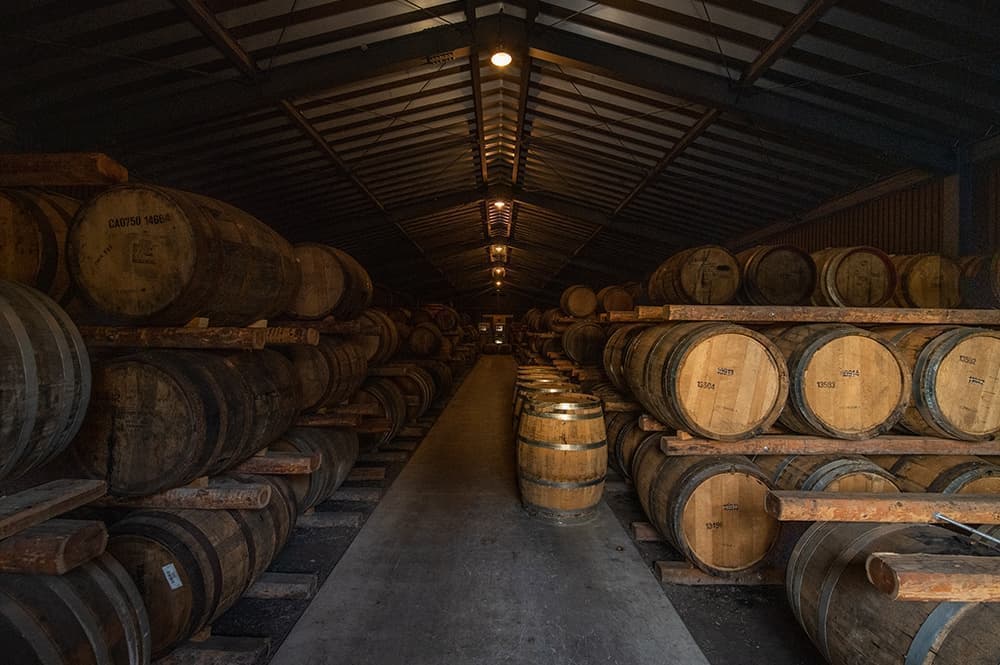 ベンチャーウイスキー秩父蒸溜所のウイスキー蔵